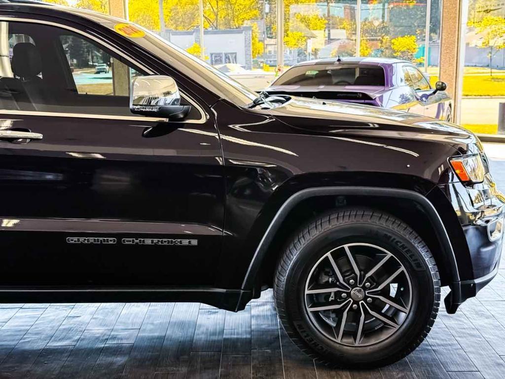 used 2020 Jeep Grand Cherokee car, priced at $17,495