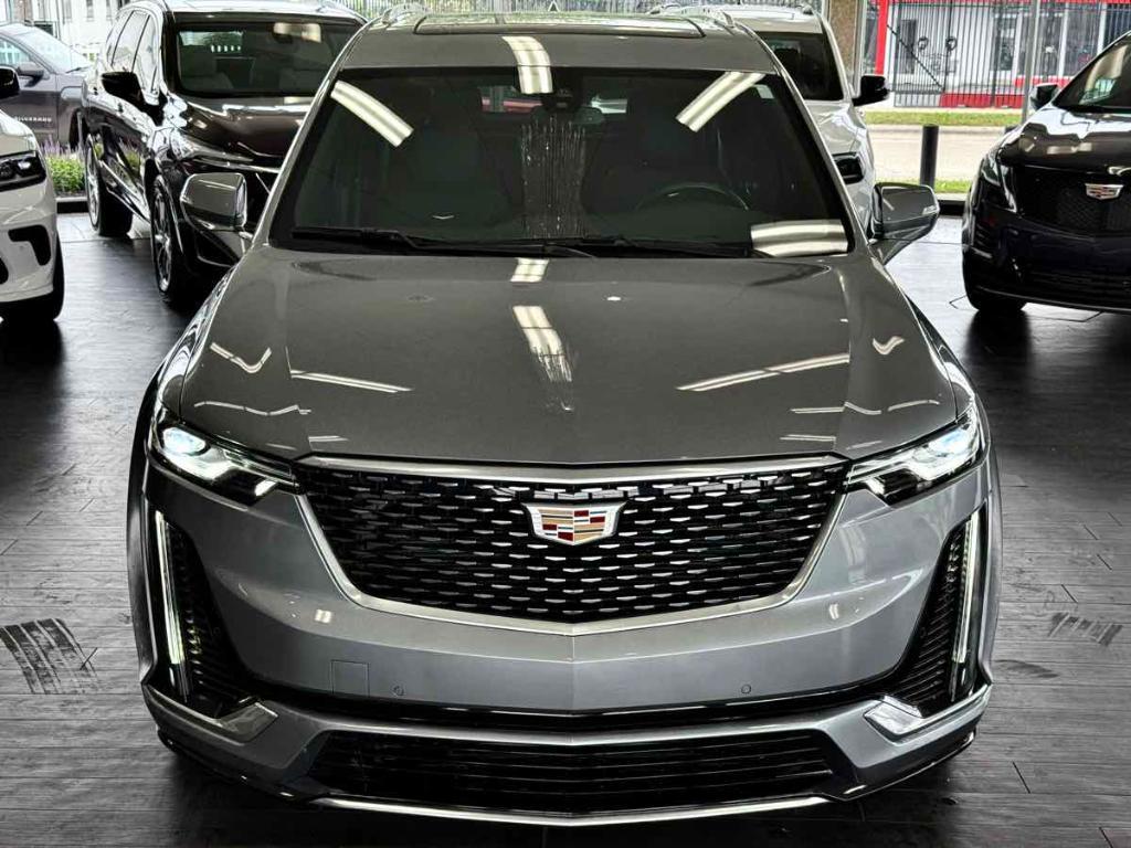 used 2023 Cadillac XT6 car, priced at $29,995