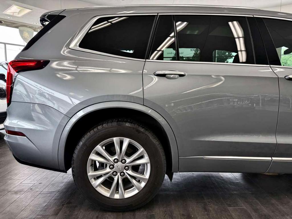used 2023 Cadillac XT6 car, priced at $29,995