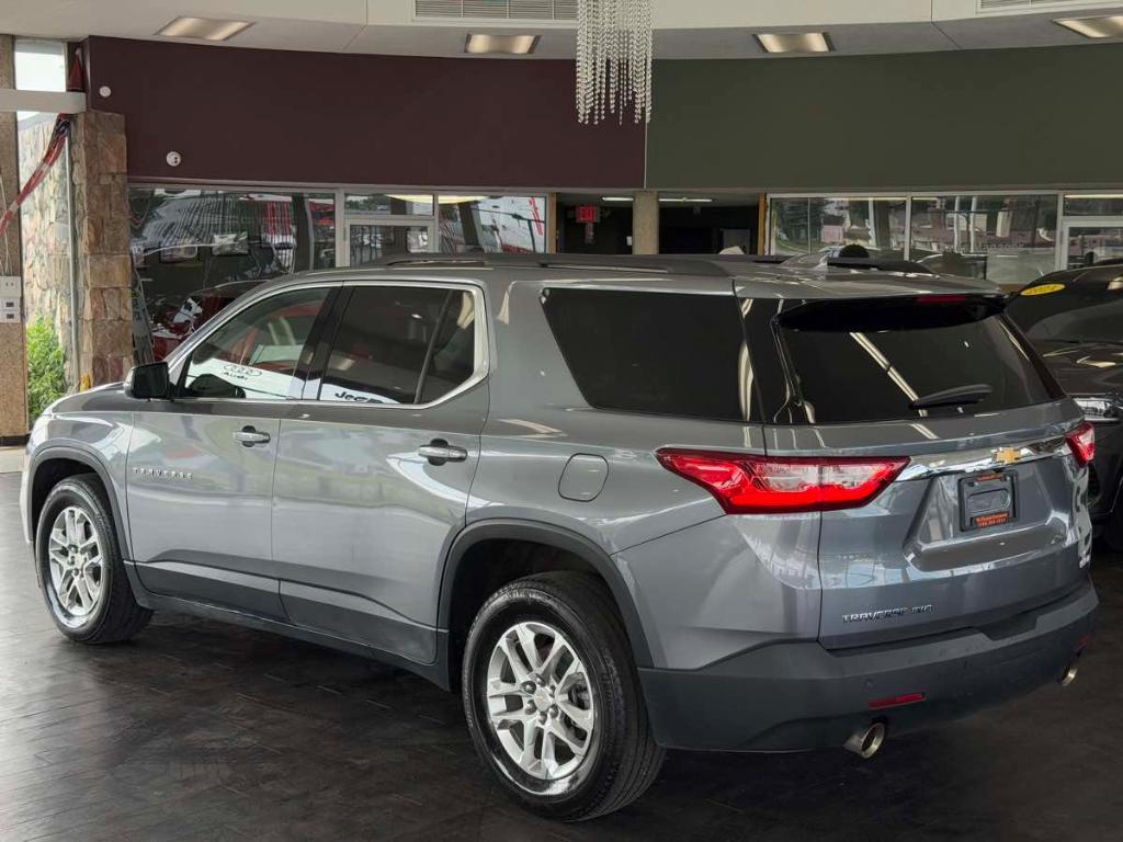 used 2021 Chevrolet Traverse car, priced at $22,495