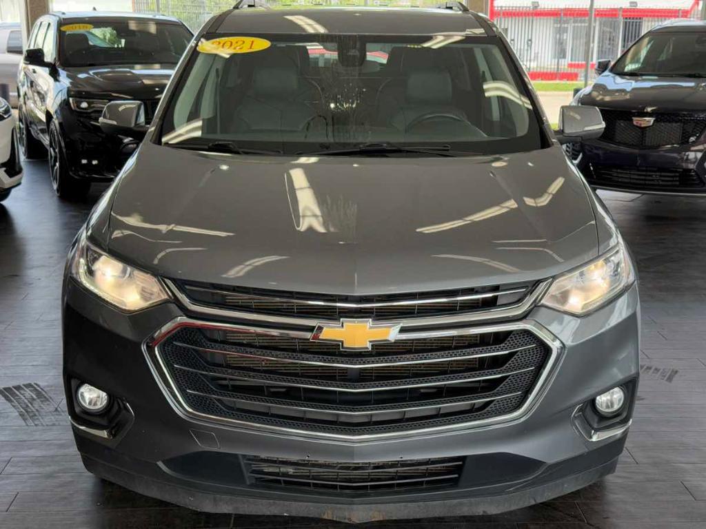 used 2021 Chevrolet Traverse car, priced at $22,495