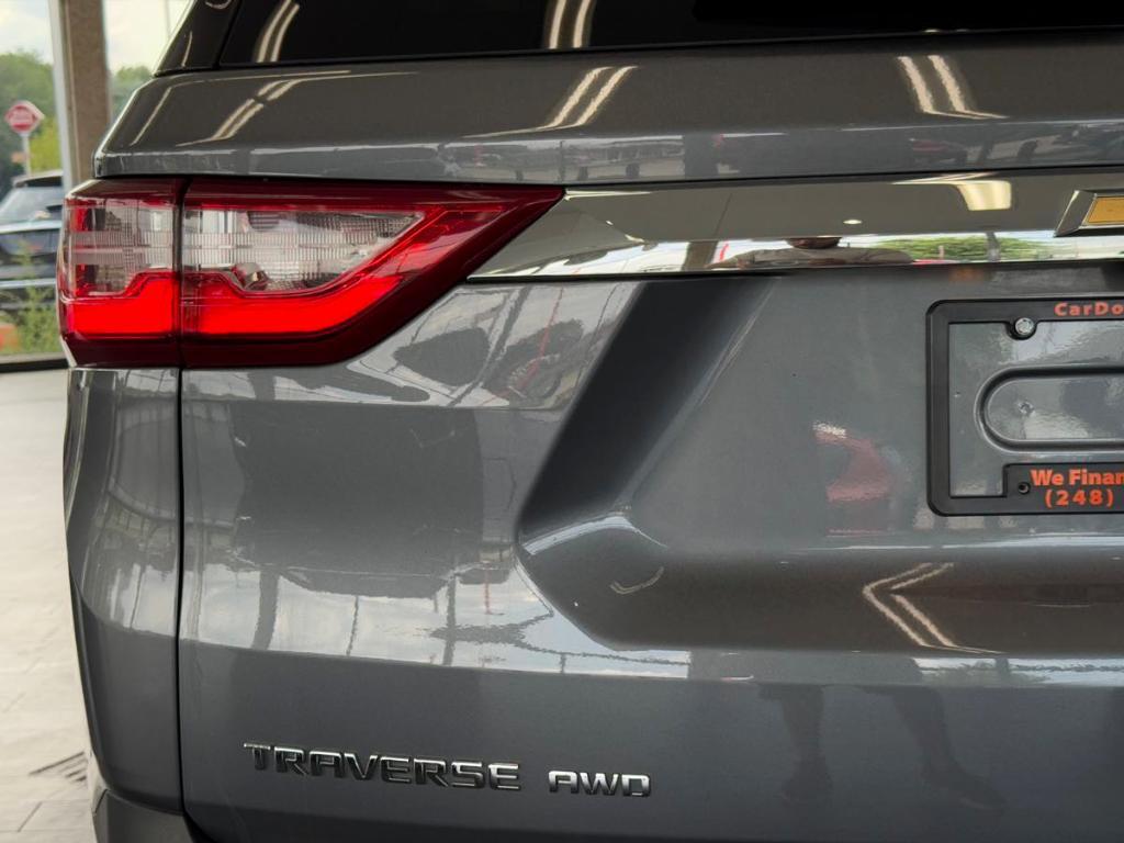 used 2021 Chevrolet Traverse car, priced at $22,495