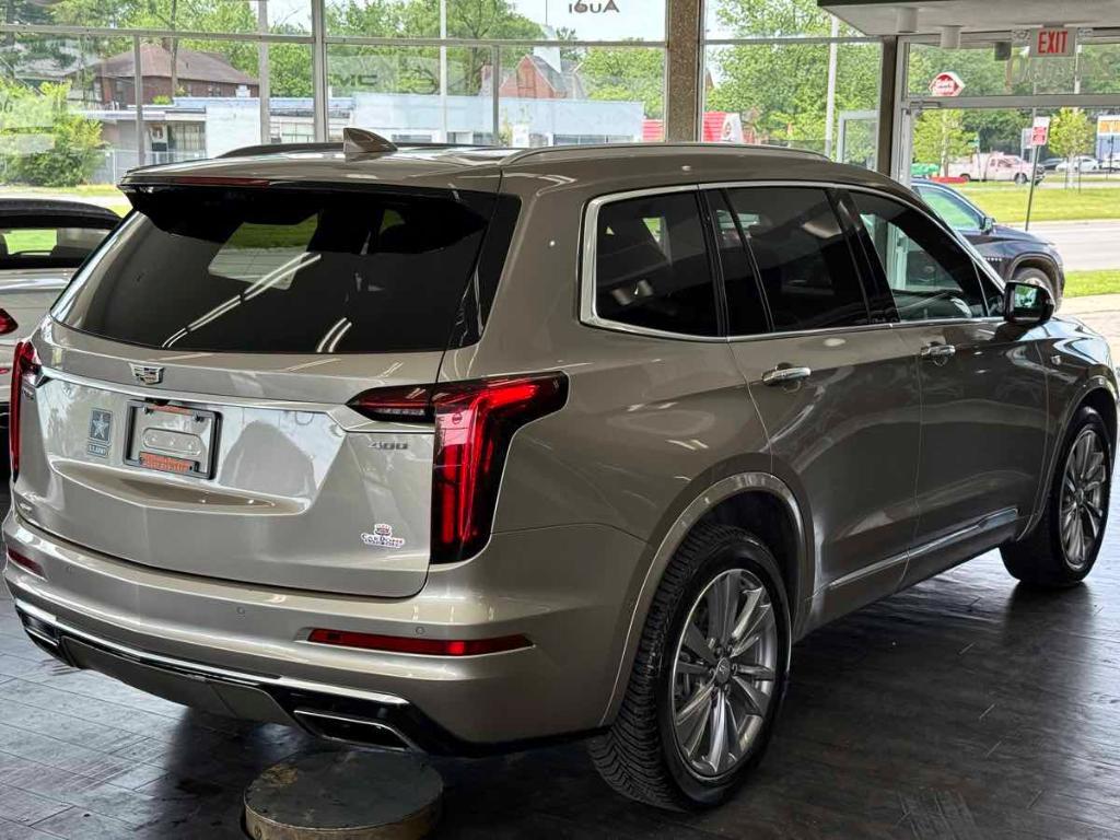 used 2022 Cadillac XT6 car, priced at $26,995