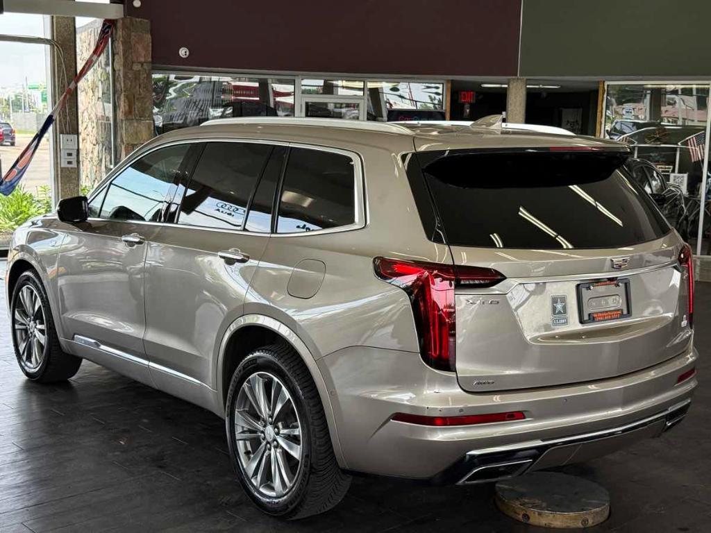 used 2022 Cadillac XT6 car, priced at $26,995