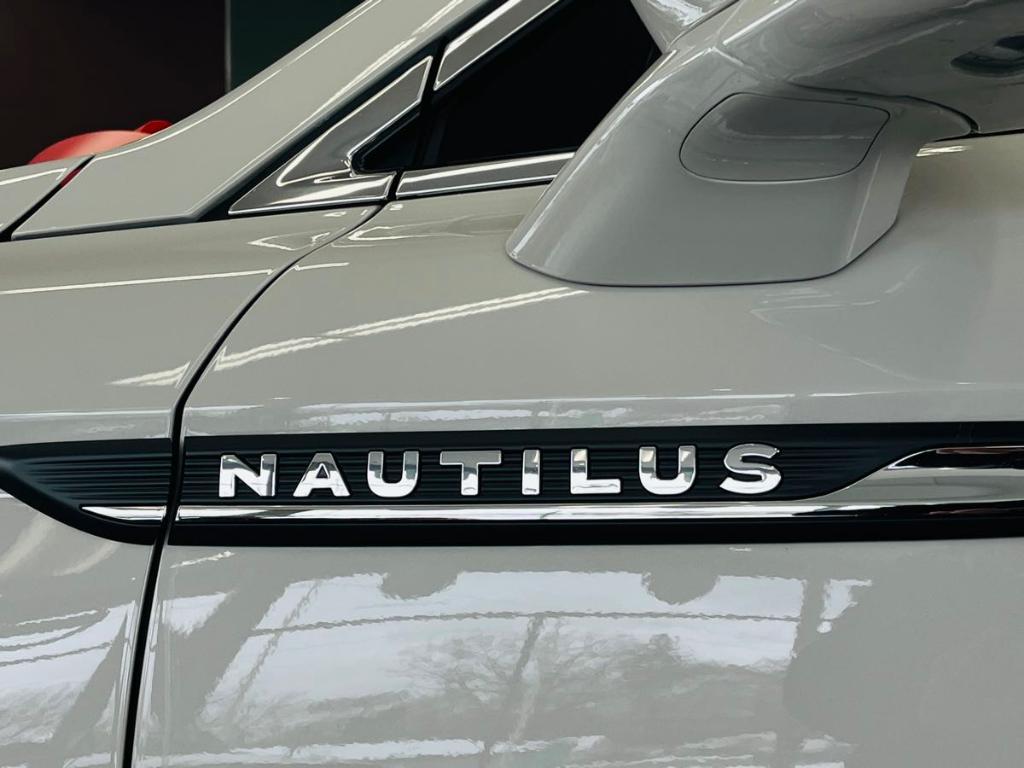 used 2023 Lincoln Nautilus car, priced at $32,995