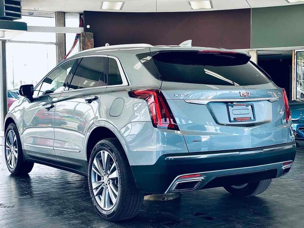 used 2024 Cadillac XT5 car, priced at $32,995