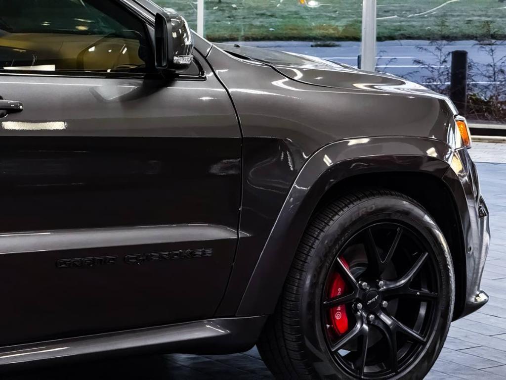 used 2019 Jeep Grand Cherokee car, priced at $39,995