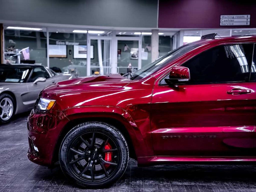 used 2020 Jeep Grand Cherokee car, priced at $39,995