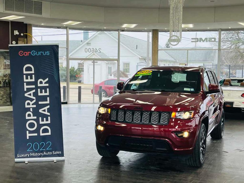 used 2019 Jeep Grand Cherokee car, priced at $19,999