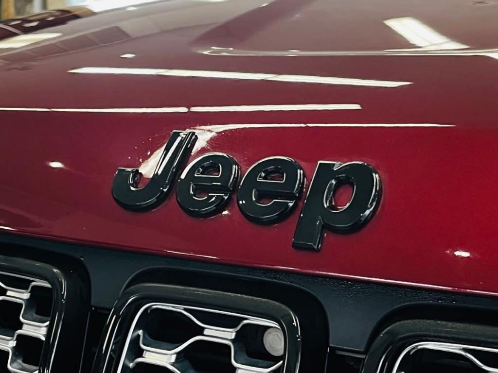 used 2019 Jeep Grand Cherokee car, priced at $19,999