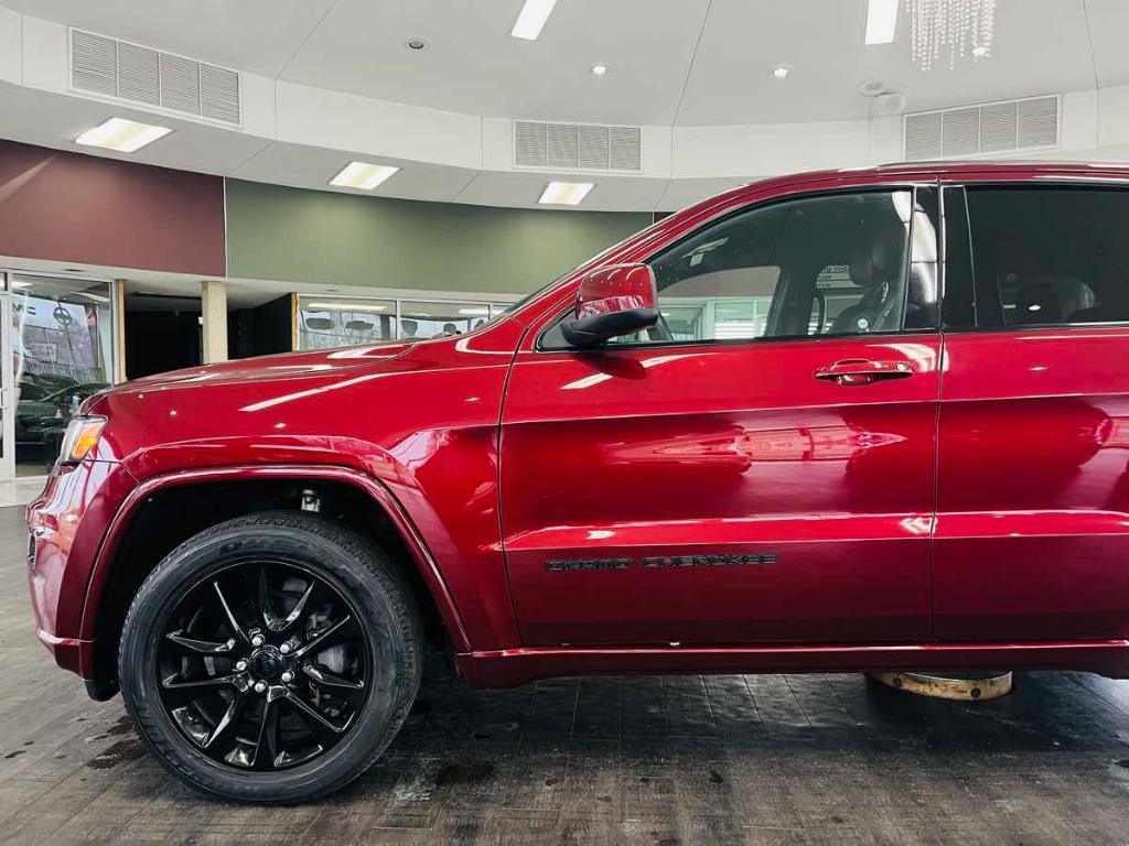 used 2019 Jeep Grand Cherokee car, priced at $19,999