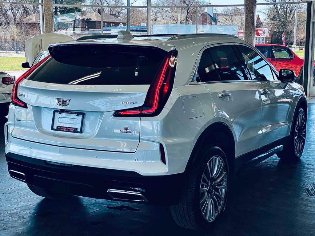 used 2024 Cadillac XT4 car, priced at $31,495