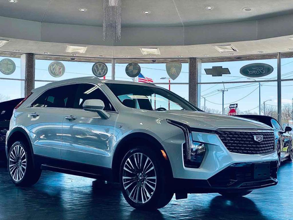 used 2024 Cadillac XT4 car, priced at $31,495