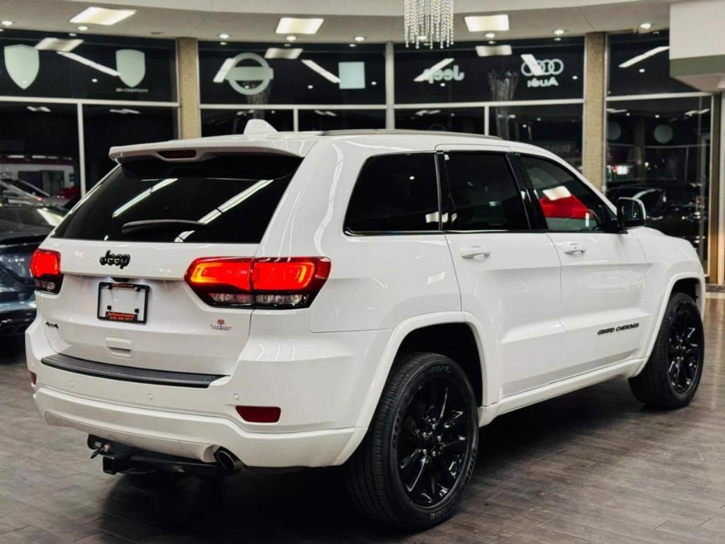 used 2020 Jeep Grand Cherokee car, priced at $21,499