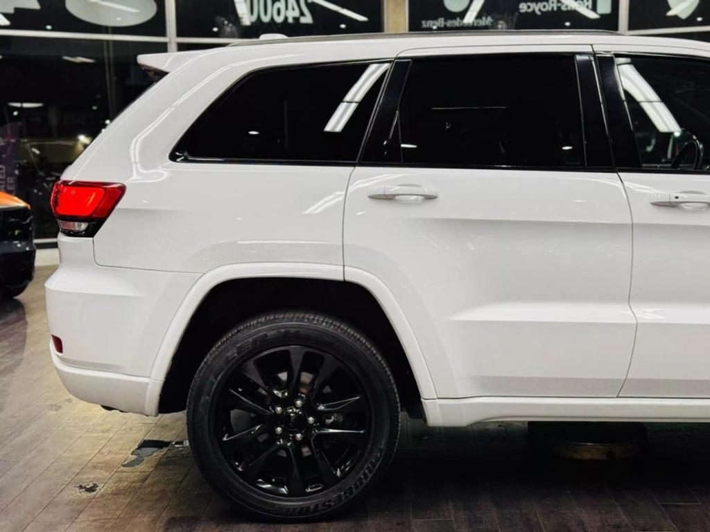 used 2020 Jeep Grand Cherokee car, priced at $21,499