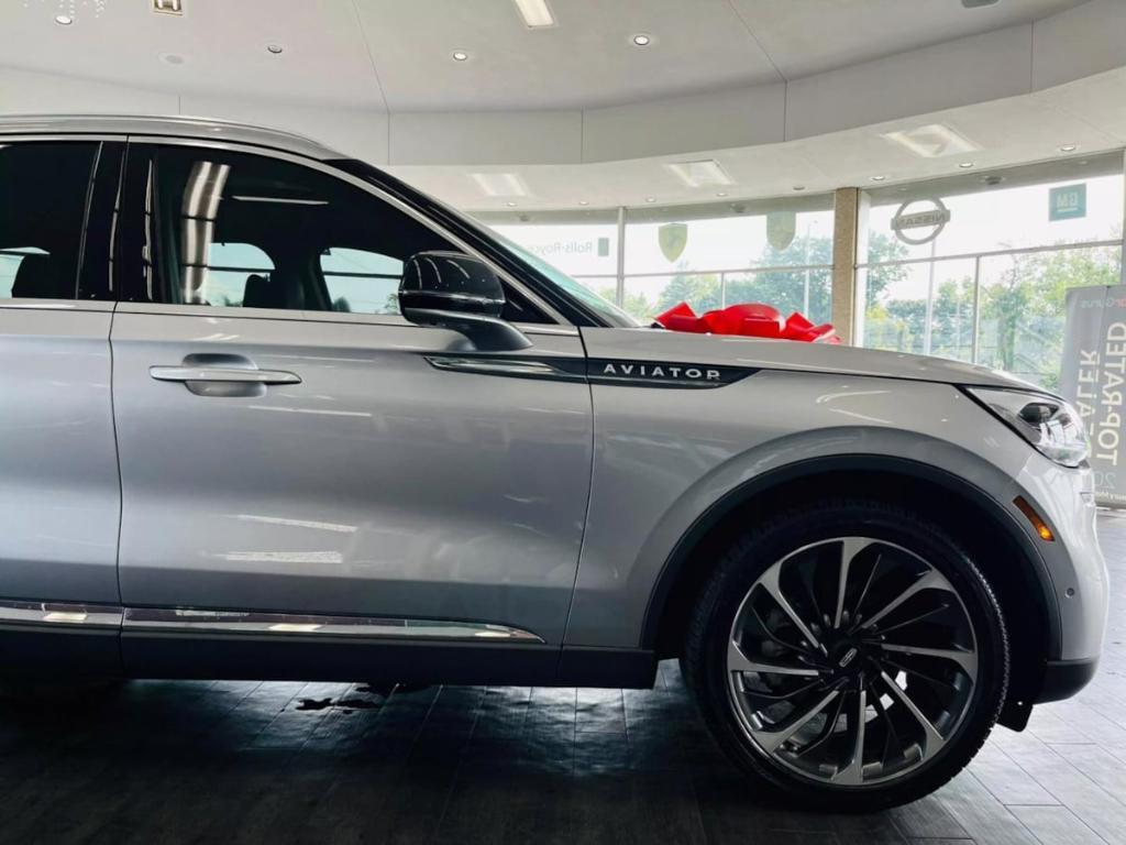 used 2020 Lincoln Aviator car, priced at $32,499