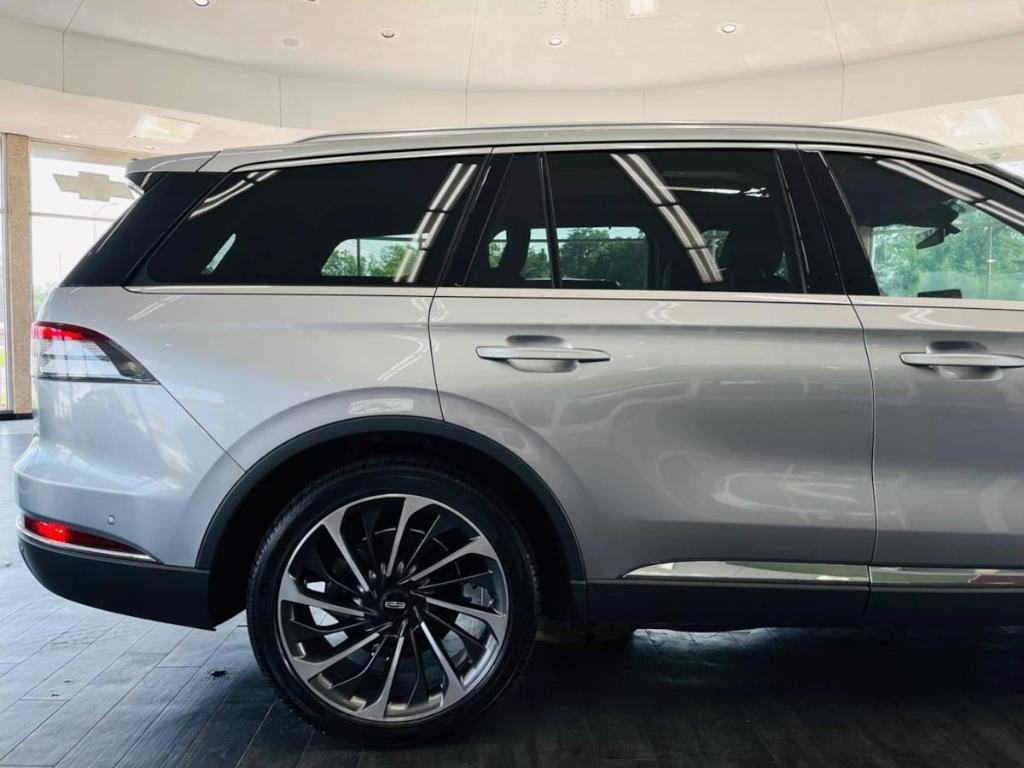 used 2020 Lincoln Aviator car, priced at $32,499