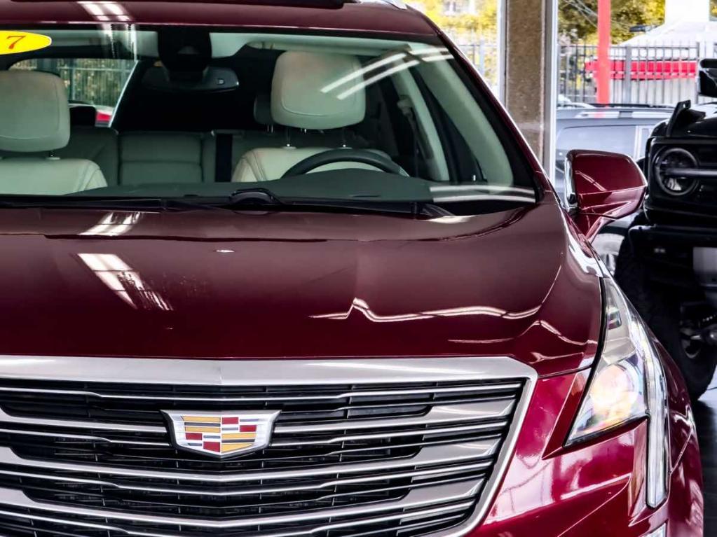 used 2017 Cadillac XT5 car, priced at $15,495