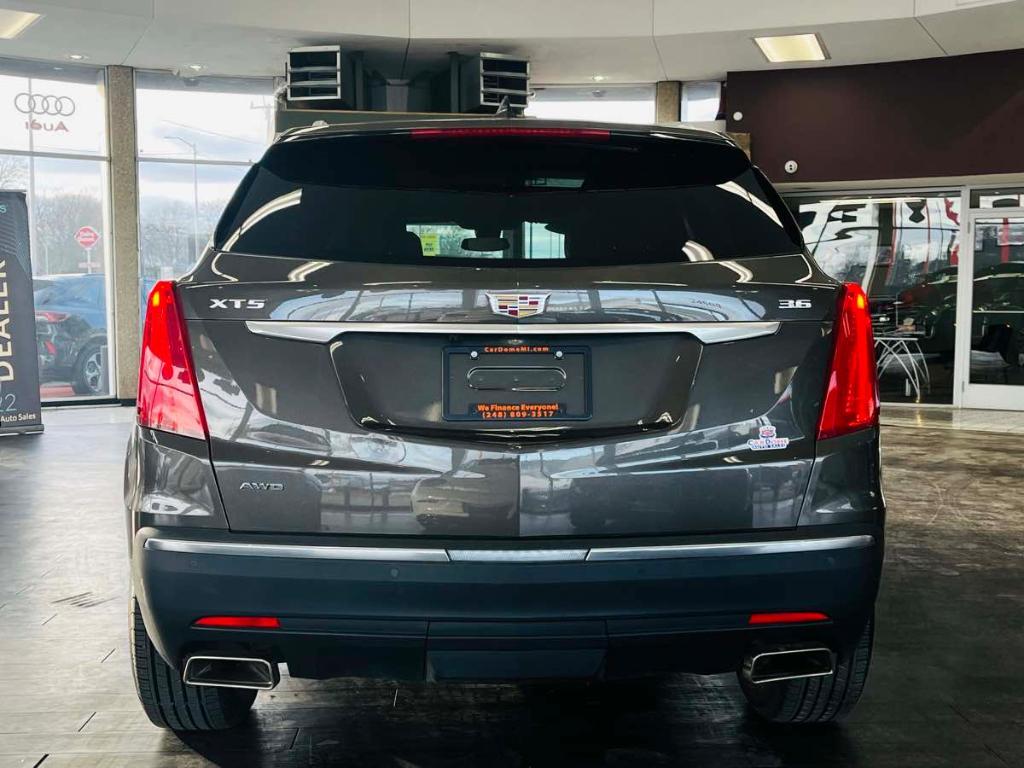 used 2019 Cadillac XT5 car, priced at $19,499