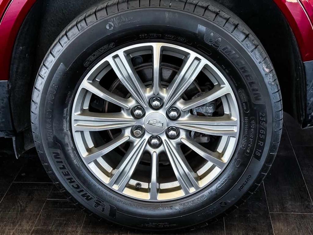 used 2018 Cadillac XT5 car, priced at $19,995
