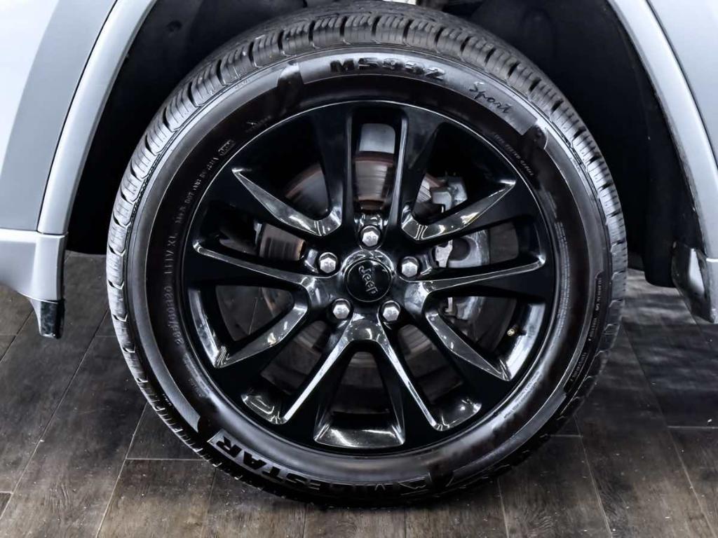 used 2020 Jeep Grand Cherokee car, priced at $20,495
