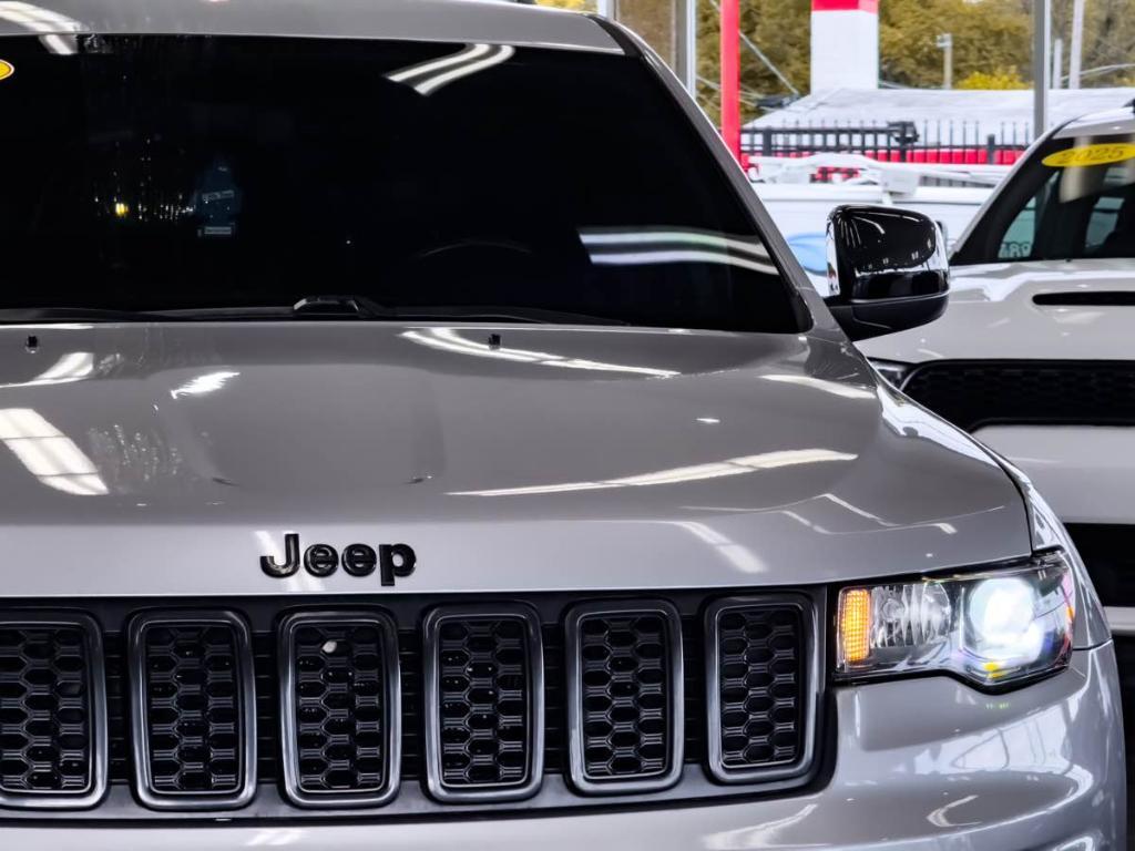used 2020 Jeep Grand Cherokee car, priced at $20,495