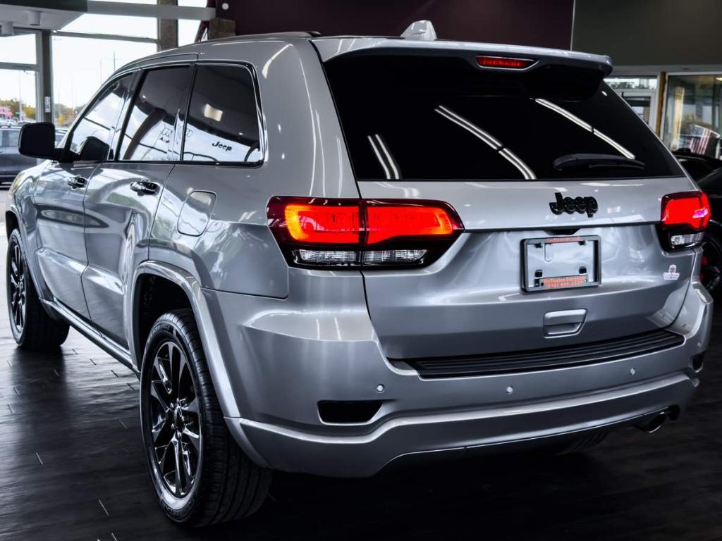 used 2020 Jeep Grand Cherokee car, priced at $20,495