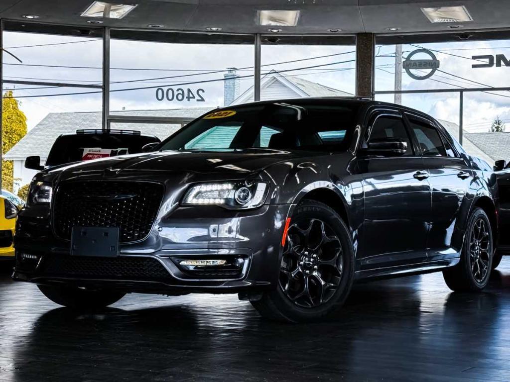 used 2021 Chrysler 300 car, priced at $18,395