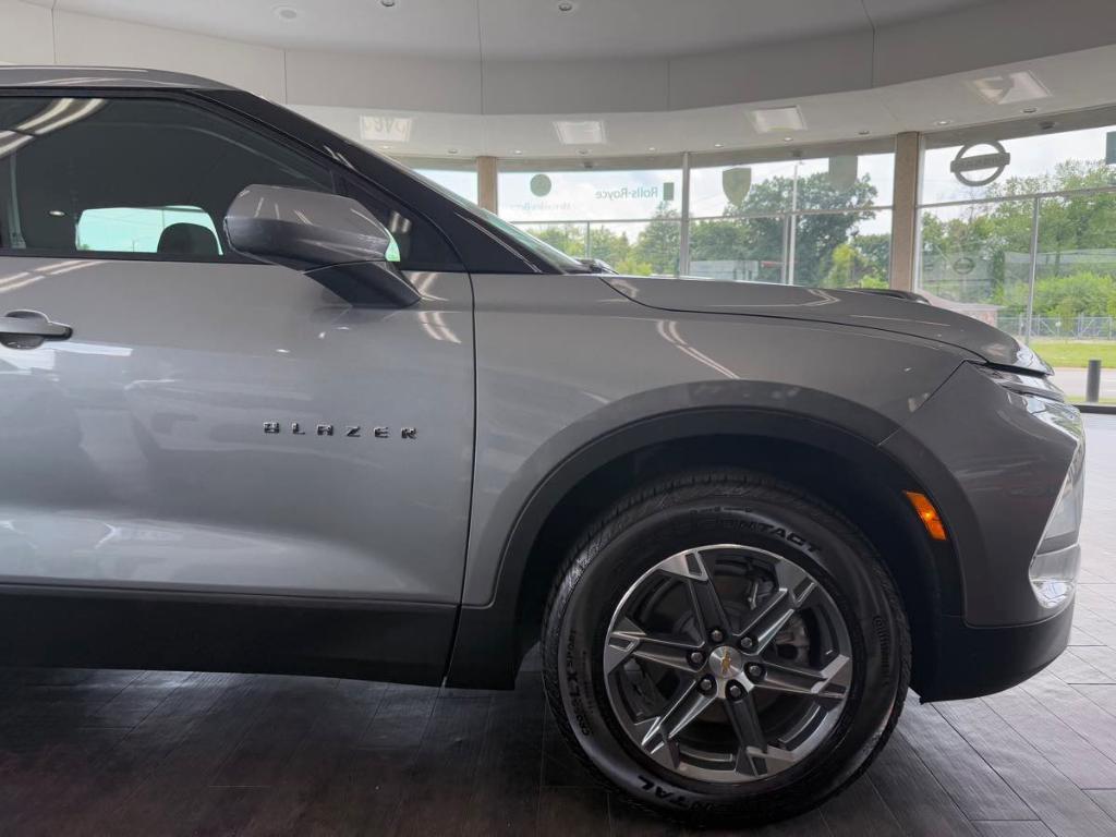 used 2025 Chevrolet Blazer car, priced at $32,895