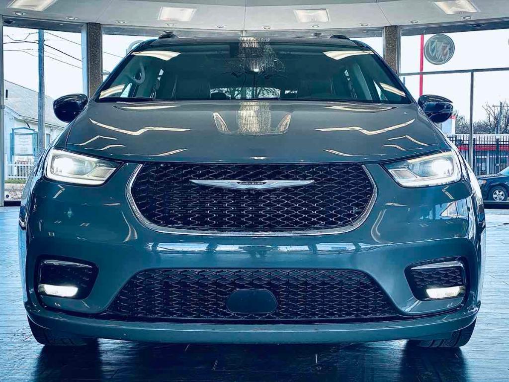 used 2023 Chrysler Pacifica car, priced at $29,495