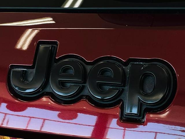 used 2018 Jeep Grand Cherokee car, priced at $48,999