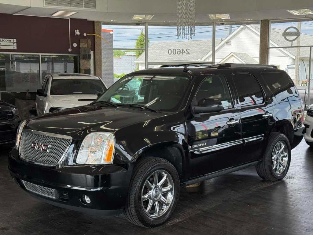 used 2007 GMC Yukon car, priced at $16,995