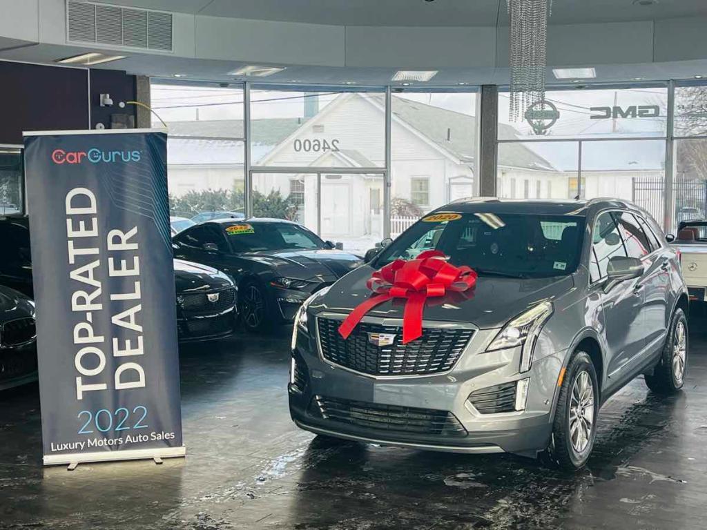 used 2020 Cadillac XT5 car, priced at $21,999