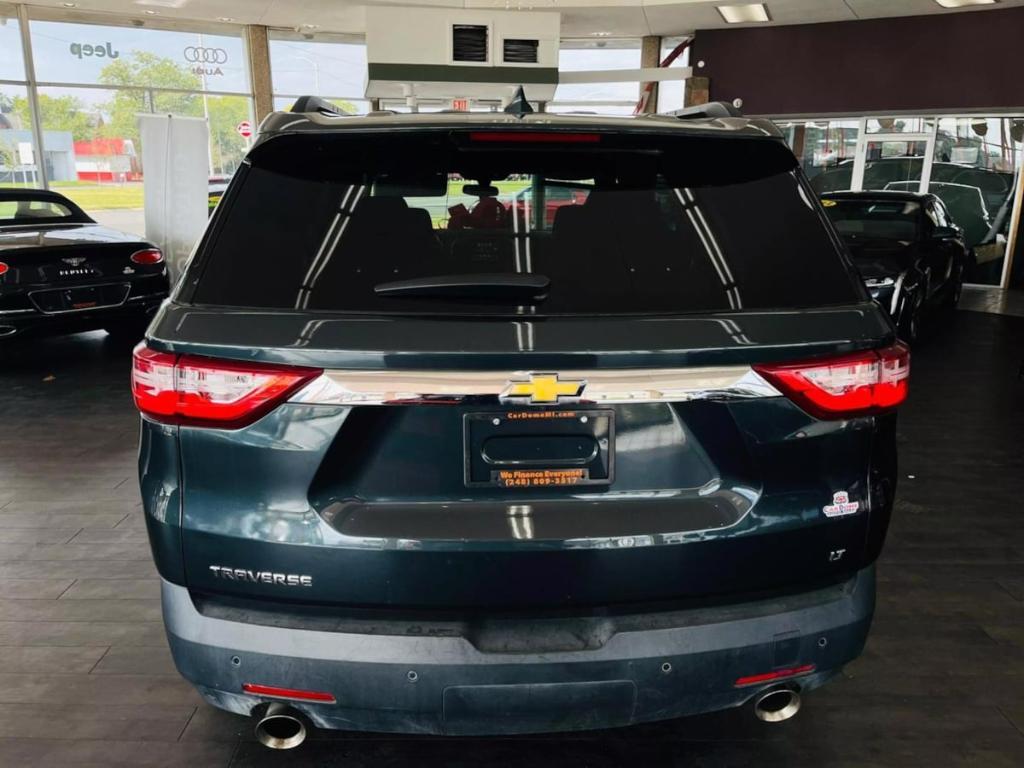 used 2019 Chevrolet Traverse car, priced at $18,999