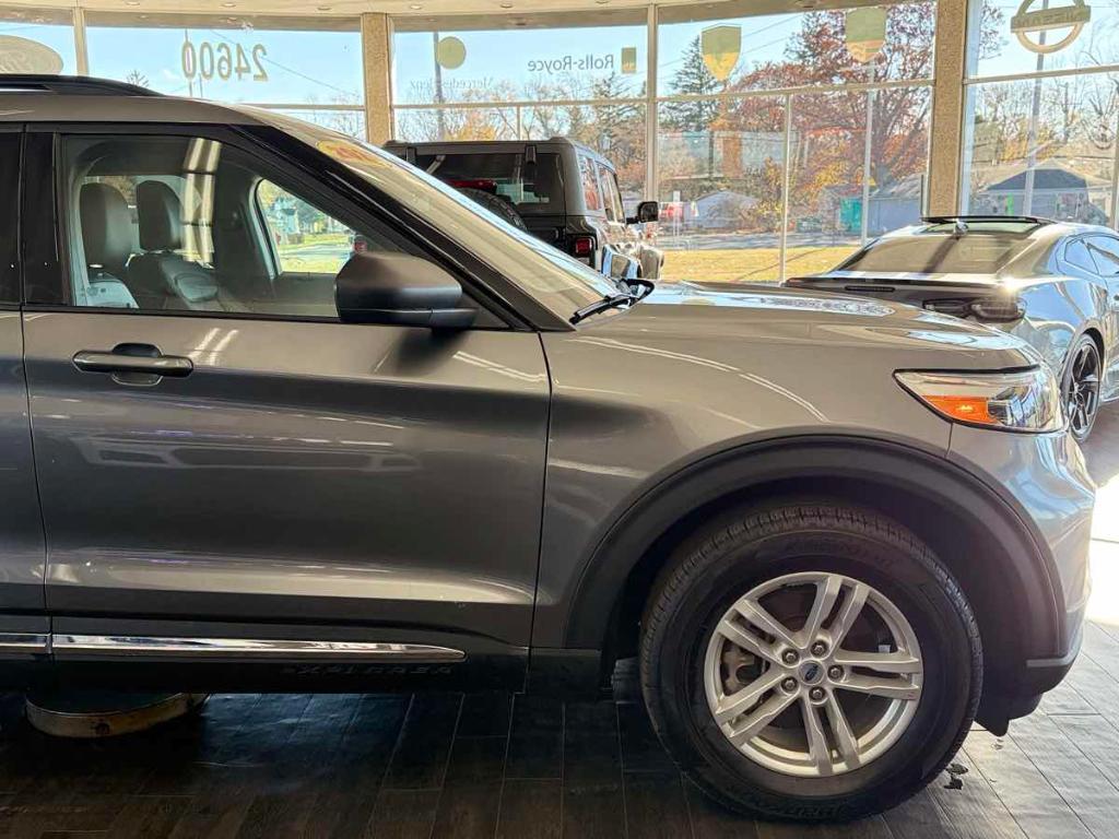 used 2024 Ford Explorer car, priced at $30,995
