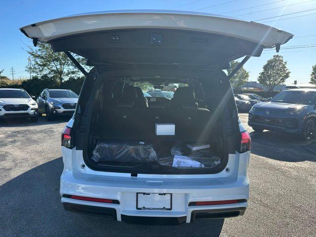 new 2026 INFINITI QX80 car, priced at $116,860