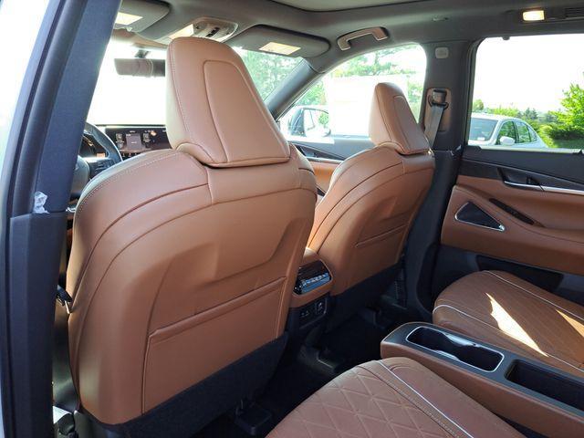 new 2025 INFINITI QX60 car, priced at $67,550