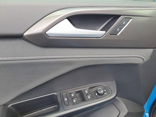 new 2025 Volkswagen Taos car, priced at $34,226