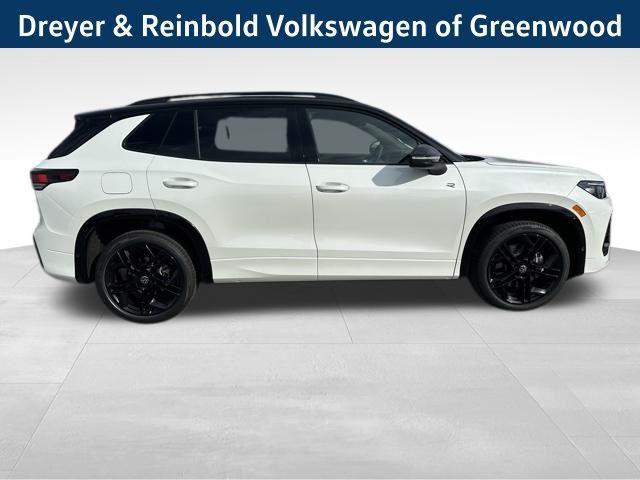 new 2026 Volkswagen Tiguan car, priced at $42,076