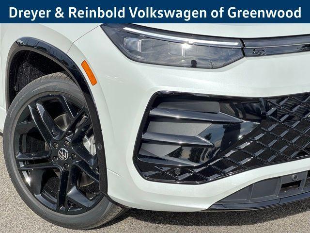 new 2026 Volkswagen Tiguan car, priced at $42,076