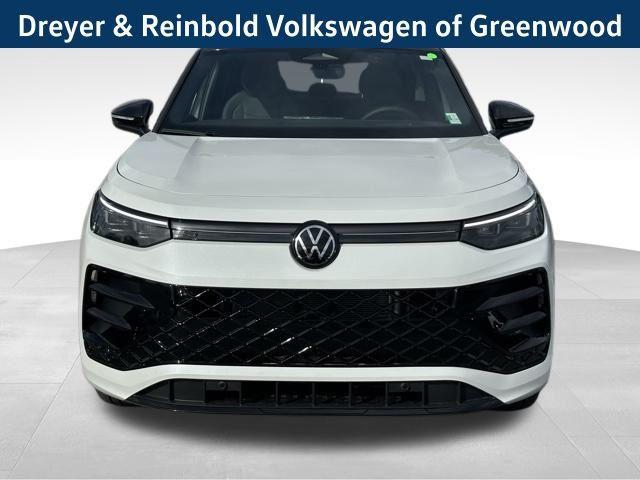 new 2026 Volkswagen Tiguan car, priced at $42,076
