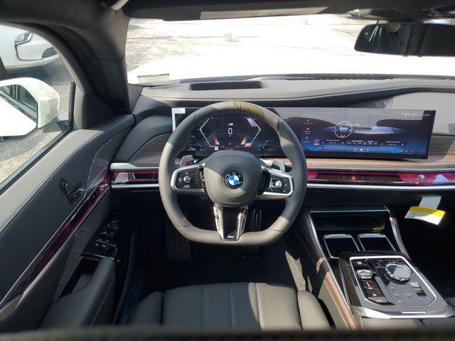 new 2025 BMW 760 car, priced at $128,450