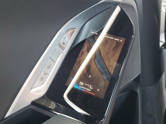 new 2025 BMW 760 car, priced at $128,450