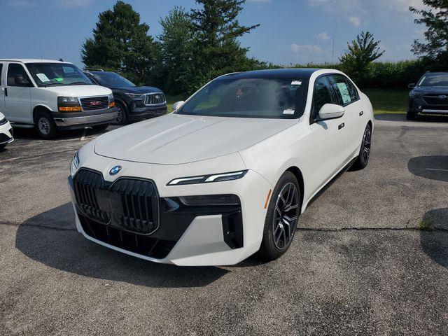 new 2025 BMW 760 car, priced at $128,450