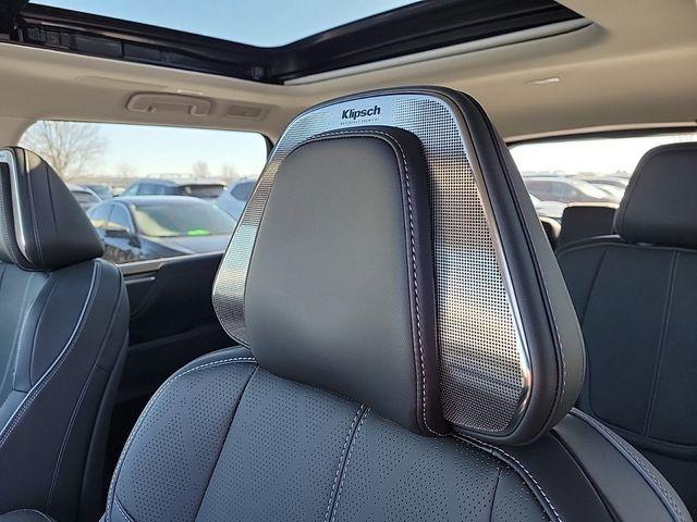 new 2025 INFINITI QX80 car, priced at $99,674