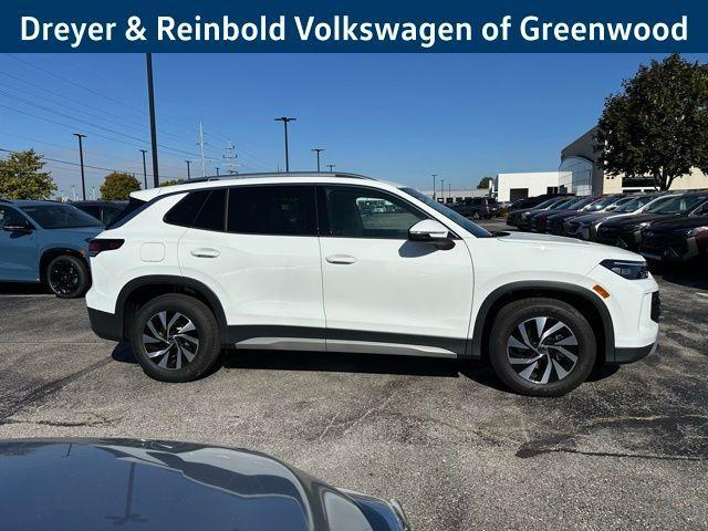 new 2025 Volkswagen Tiguan car, priced at $31,241