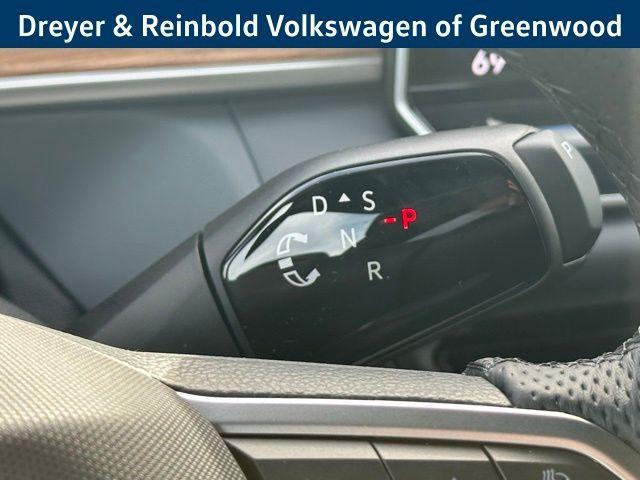 new 2026 Volkswagen Tiguan car, priced at $45,577