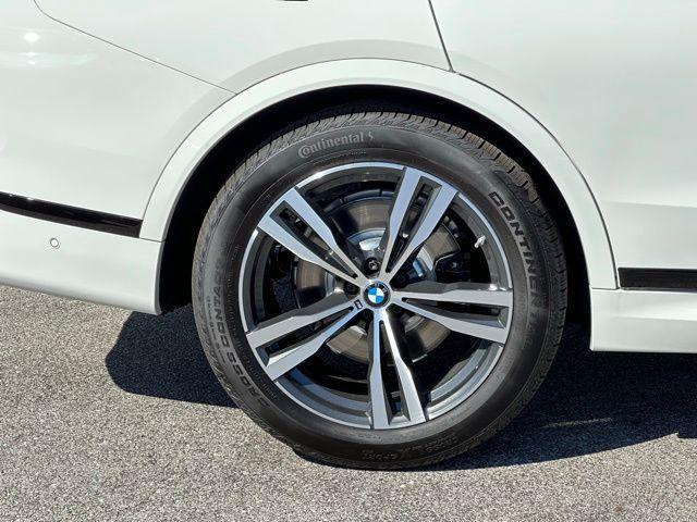 new 2026 BMW X7 car, priced at $96,785
