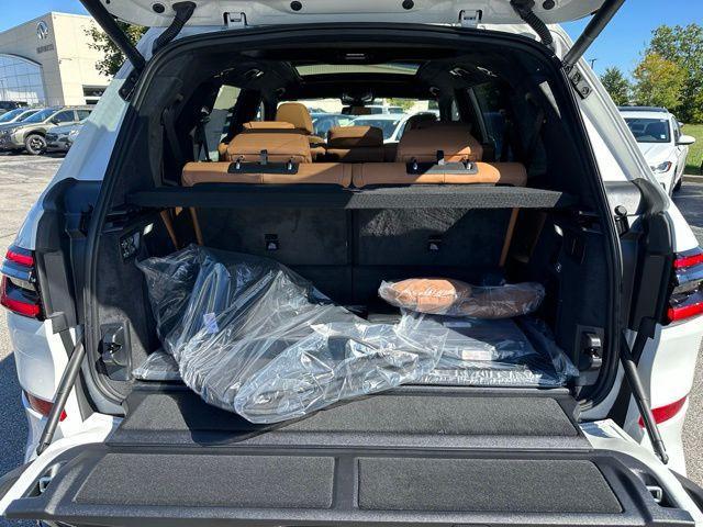 new 2026 BMW X7 car, priced at $96,785