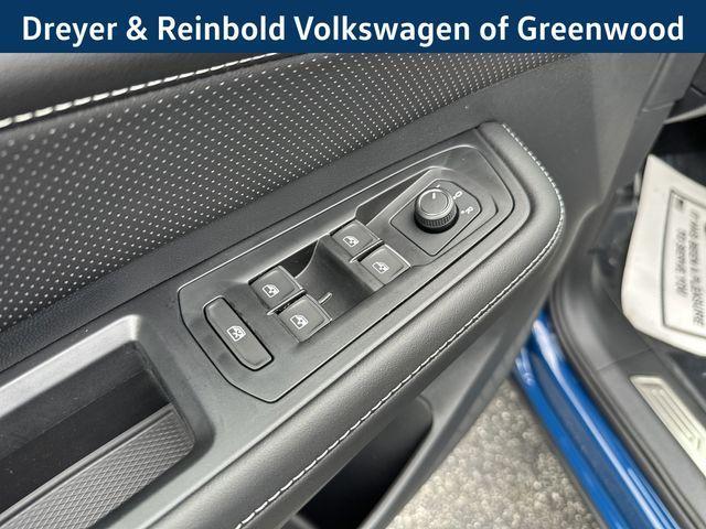 new 2026 Volkswagen Atlas car, priced at $48,444